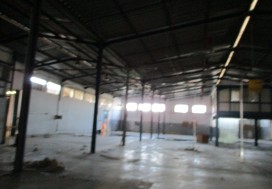 A LOUER LOCAL 4200 M2 TUNIS SUD
