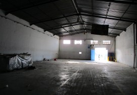 A LOUER LOCAL 4200 M2 TUNIS SUD