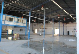 A LOUER LOCAL 4200 M2 TUNIS SUD