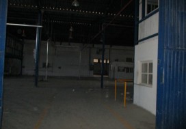 A LOUER LOCAL 4200 M2 TUNIS SUD