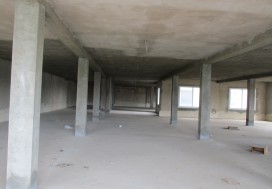 A LOUER LOCAL INDUSTRIEL 1800 M2 SOUKRA