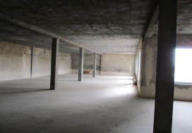 A LOUER LOCAL INDUSTRIEL 1800 M2 SOUKRA