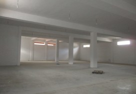 A LOUER LOCAL COMMERCIAL 1000 M TUN NORD
