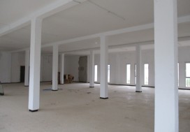 A LOUER LOCAL 1000 M2 DEUX NIV TUN NORD