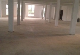 A LOUER ECOLE A CHOUTRANA 1800 M2 R+1