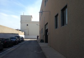 A LOUER DEPOT 800 M2 RTE MARSA