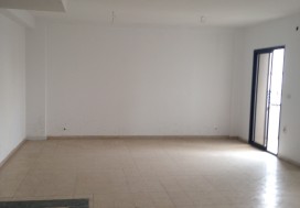 A LOUER IMMEUBLE 30 BUREAUX / CINQ ETAG