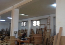 A VENDRE ATEIER DE MENUISERIE A MNIHLA