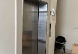 A L IMM SH ROOM ET BUREAUX 810 M2 TUNIS