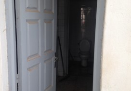 A VENDRE ATEIER DE MENUISERIE A MNIHLA