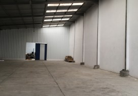 A LOUER LOCAL 1000 M2 CHARP A BIRINE