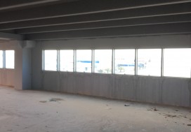 A VENDRE LOCAL PREFAB 2600 M2 TUNIS SUD
