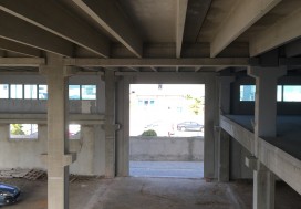 A VENDRE LOCAL PREFAB 2600 M2 TUNIS SUD