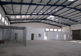 A LOUER LOCAL 850 M2 CHARP TUNIS SUD