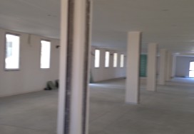 A LOUER IMMEUBLE 2300 M2 LAC DE TUNIS