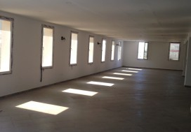 A LOUER IMMEUBLE 2300 M2 LAC DE TUNIS