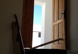 A LOUER IMMEUBLE 2300 M2 LAC DE TUNIS