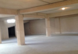 A LOUER IMMEUBLE 2300 M2 LAC DE TUNIS