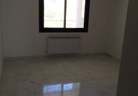 A V APPART S3 172 M2 AV TERRASSE ENNASR