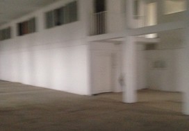 A VENDRE LOCAL INDUSTR LAC 2000 M2