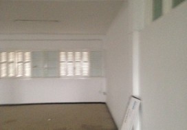 A VENDRE LOCAL INDUSTR LAC 2000 M2