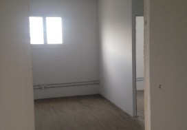 A VENDRE LOCAL INDUSTR LAC 2000 M2