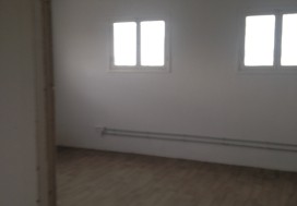 A VENDRE LOCAL INDUSTR LAC 2000 M2