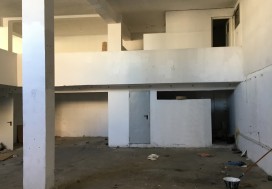 A LOUER LOCAL IND TU SUD 700 M2 R+2