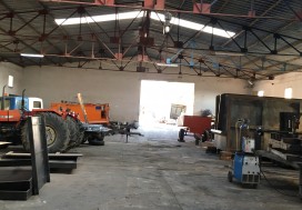 A LOUER LOCAL INDUSTR 1100 M2 TUN OUEST