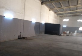 A LOUER LOCAL INDUSTR CHARP 700 M MGHIRA