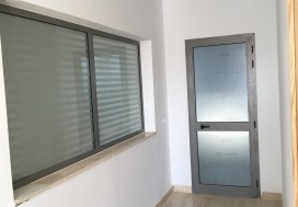 A LOUER LOCAL 2000 M2 DEUX NIV TUNIS SUD