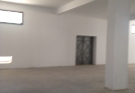 A LOUER LOCAL INDUSTR 2400 M2 MGHIRA