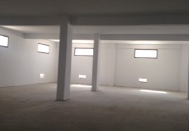 A LOUER LOCAL INDUSTR 2400 M2 MGHIRA