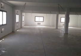 A LOUER LOCAL INDUSTR 2400 M2 MGHIRA