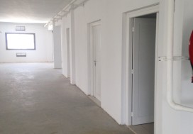 A LOUER LOCAL INDUSTR 2400 M2 MGHIRA