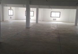 A LOUER LOCAL INDUSTR 2400 M2 MGHIRA
