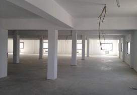 A LOUER LOCAL INDUSTR 2400 M2 MGHIRA