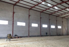 A LOUER LOCAL CHARP 2000 M2 TUNIS OUEST
