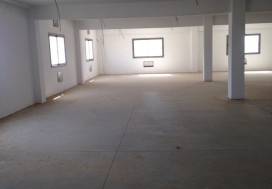 A LOUER LOCAL INDUSTR 2400 M2 MGHIRA
