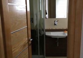 A L ETAGE VILLA MEUBLE 280 M2 LAC2 TUNIS