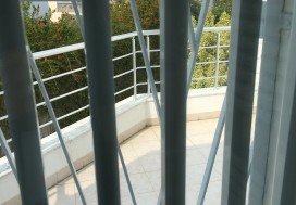 A L ETAGE VILLA MEUBLE 280 M2 LAC2 TUNIS