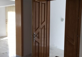 A L ETAGE VILLA MEUBLE 280 M2 LAC2 TUNIS
