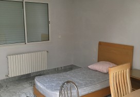 A L ETAGE VILLA MEUBLE 280 M2 LAC2 TUNIS
