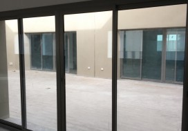 A L IMMEUBE HS 2553 M2 Z LAC 3 TUNIS