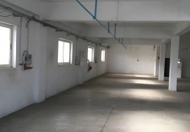 A LOUER LOCAL DALLE 2200 M2 R+2 SLIMEN