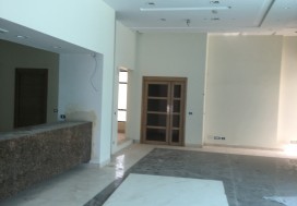 A LOUER LOCAL 5265/3895 M2 TUNIS SUD