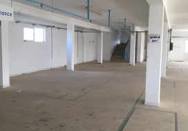 A LOUER LOCAL DALLE 2200 M2 R+2 SLIMEN