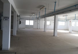 A LOUER LOCAL DALLE 2200 M2 R+2 SLIMEN