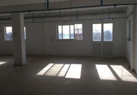 A LOUER LOCAL DALLE 2200 M2 R+2 SLIMEN