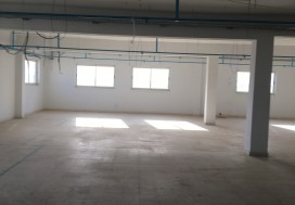 A LOUER LOCAL DALLE 2200 M2 R+2 SLIMEN
